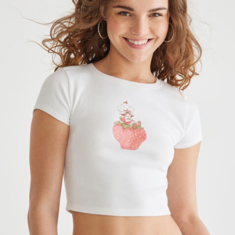 Strawberry Shortcake Shrunken Graphic Tee